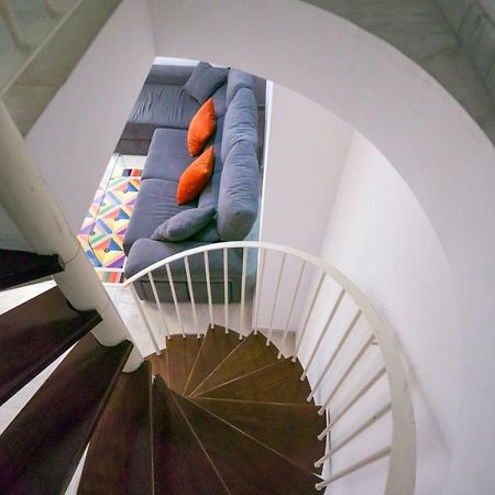Rentalsevilla Espacioso Duplex En La Puerta Real Kültér fotó