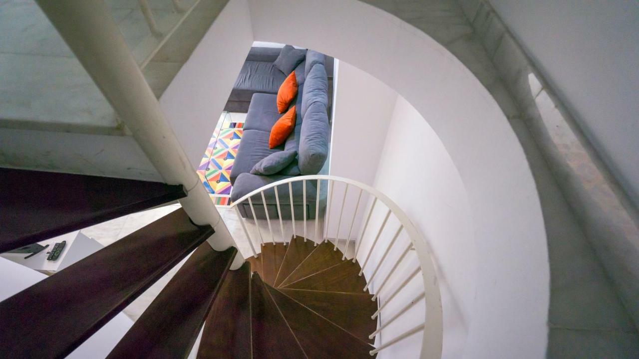 Rentalsevilla Espacioso Duplex En La Puerta Real Kültér fotó