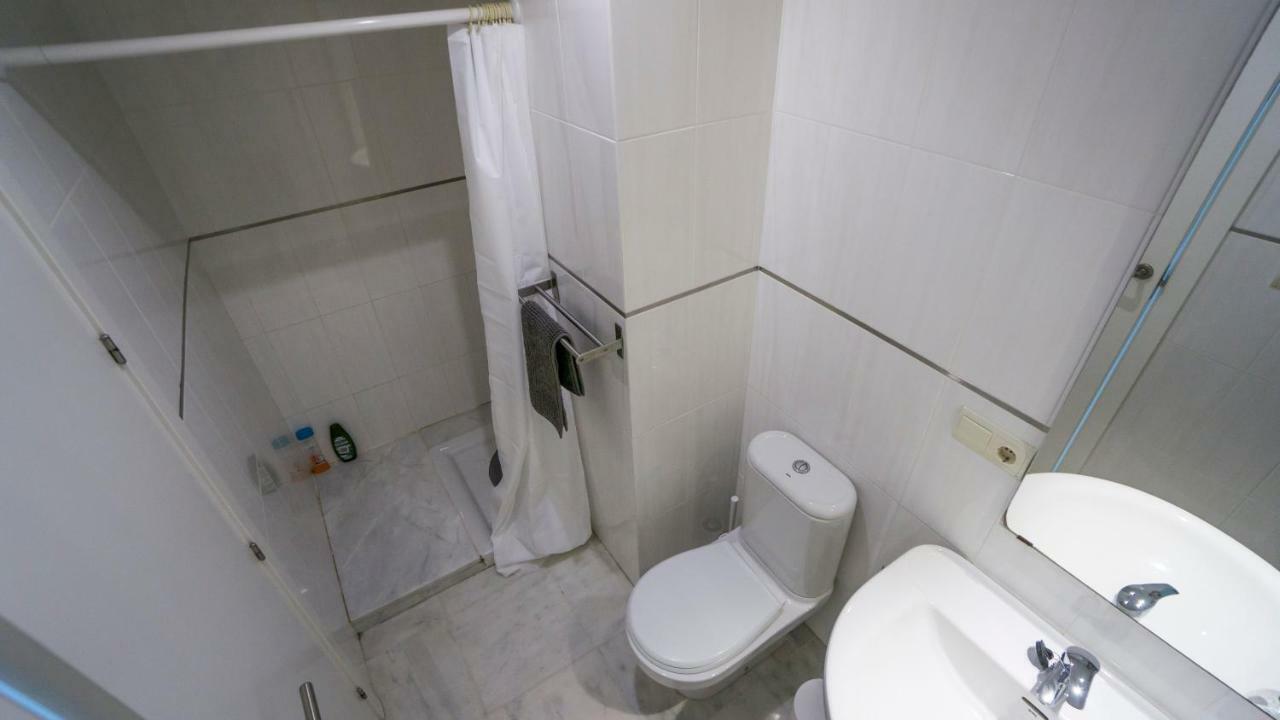 Rentalsevilla Espacioso Duplex En La Puerta Real Kültér fotó