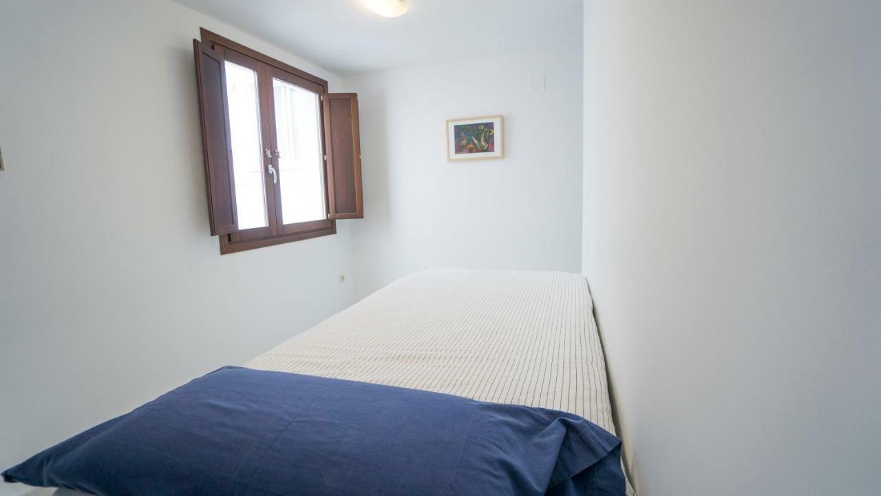 Rentalsevilla Espacioso Duplex En La Puerta Real Kültér fotó